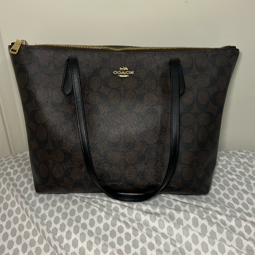 Coach Signature Tote Bag - Black